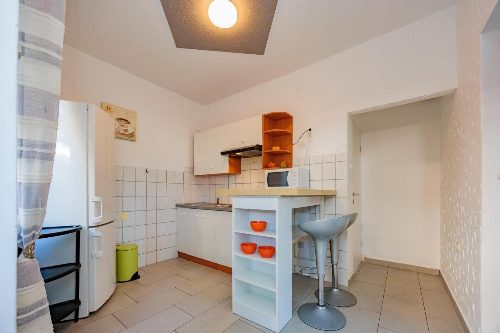 Crowonder Lucky Holiday House With Pool And Patio 30 Meters From The Beach Zadar Ngoại thất bức ảnh