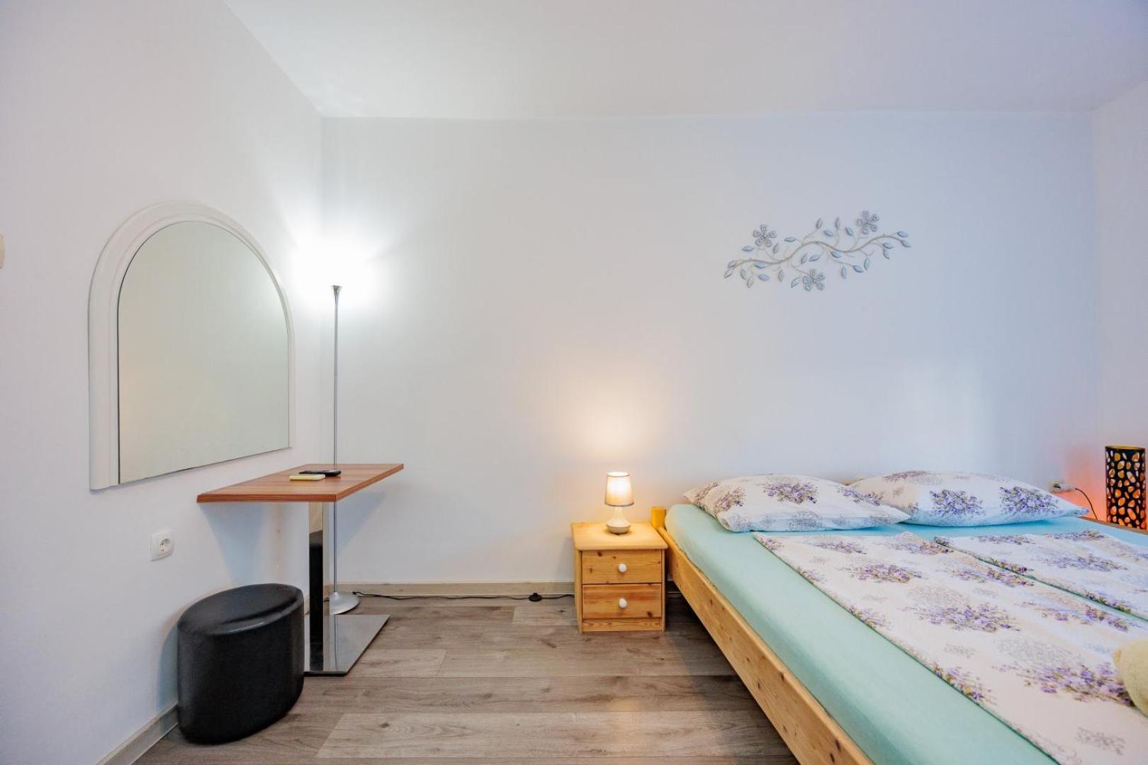 Crowonder Lucky Holiday House With Pool And Patio 30 Meters From The Beach Zadar Ngoại thất bức ảnh