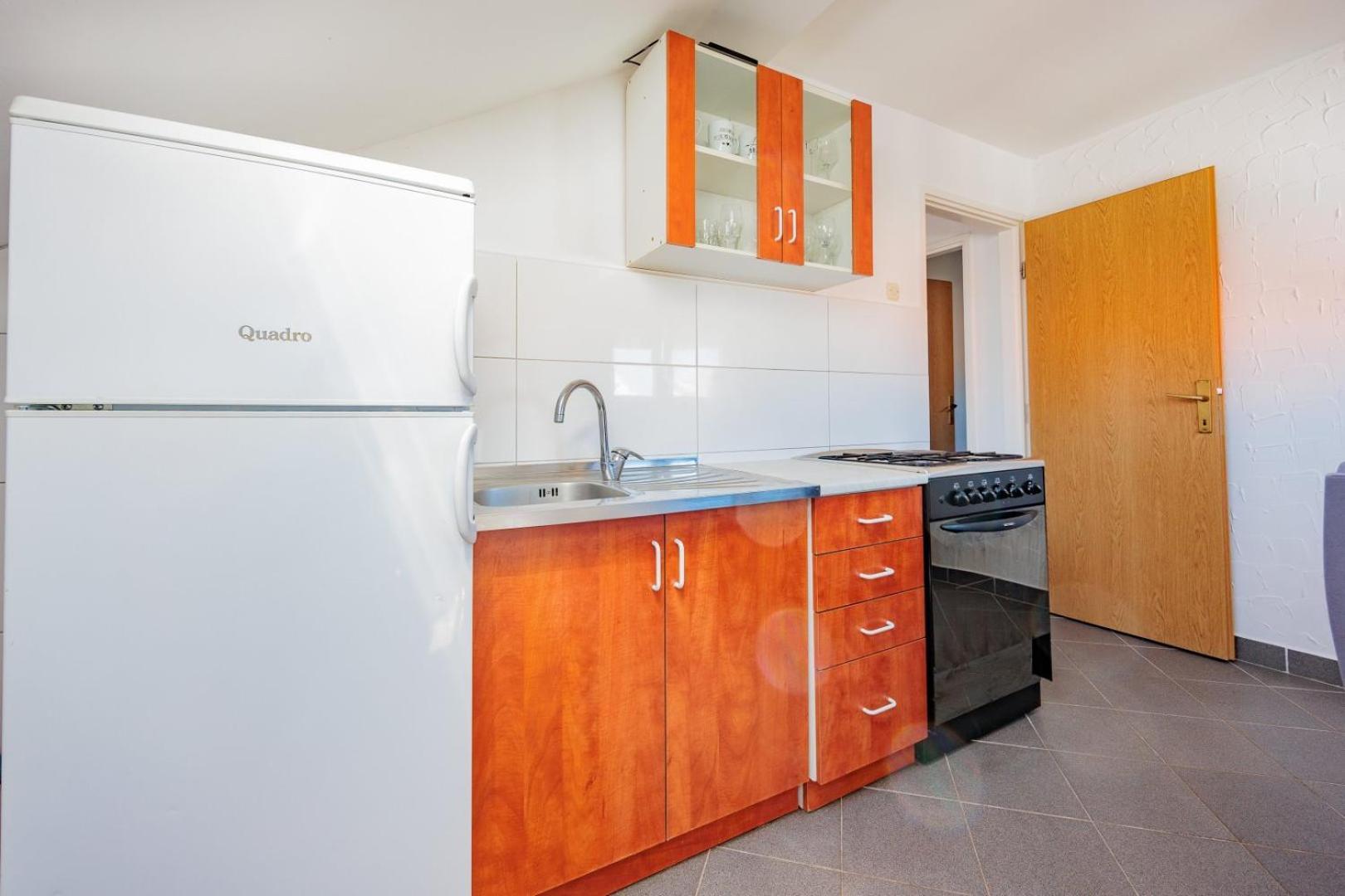 Crowonder Lucky Holiday House With Pool And Patio 30 Meters From The Beach Zadar Ngoại thất bức ảnh