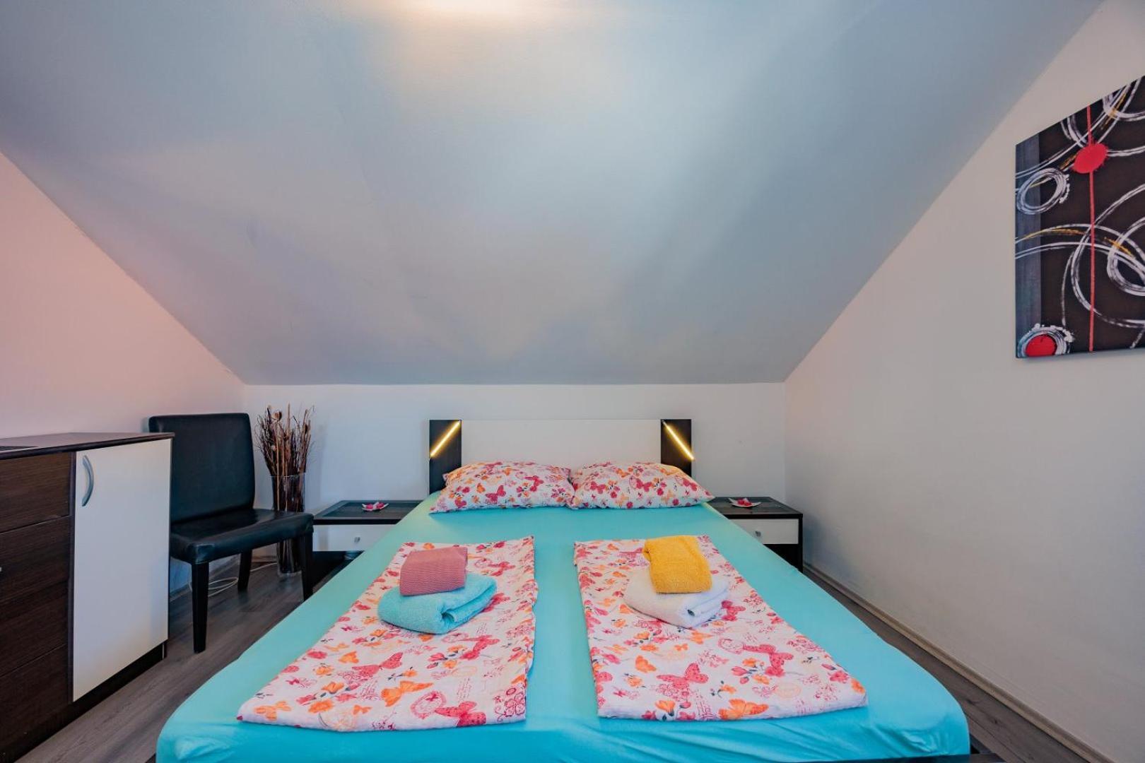 Crowonder Lucky Holiday House With Pool And Patio 30 Meters From The Beach Zadar Ngoại thất bức ảnh