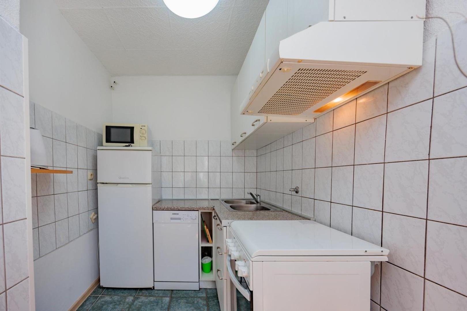 Crowonder Lucky Holiday House With Pool And Patio 30 Meters From The Beach Zadar Ngoại thất bức ảnh
