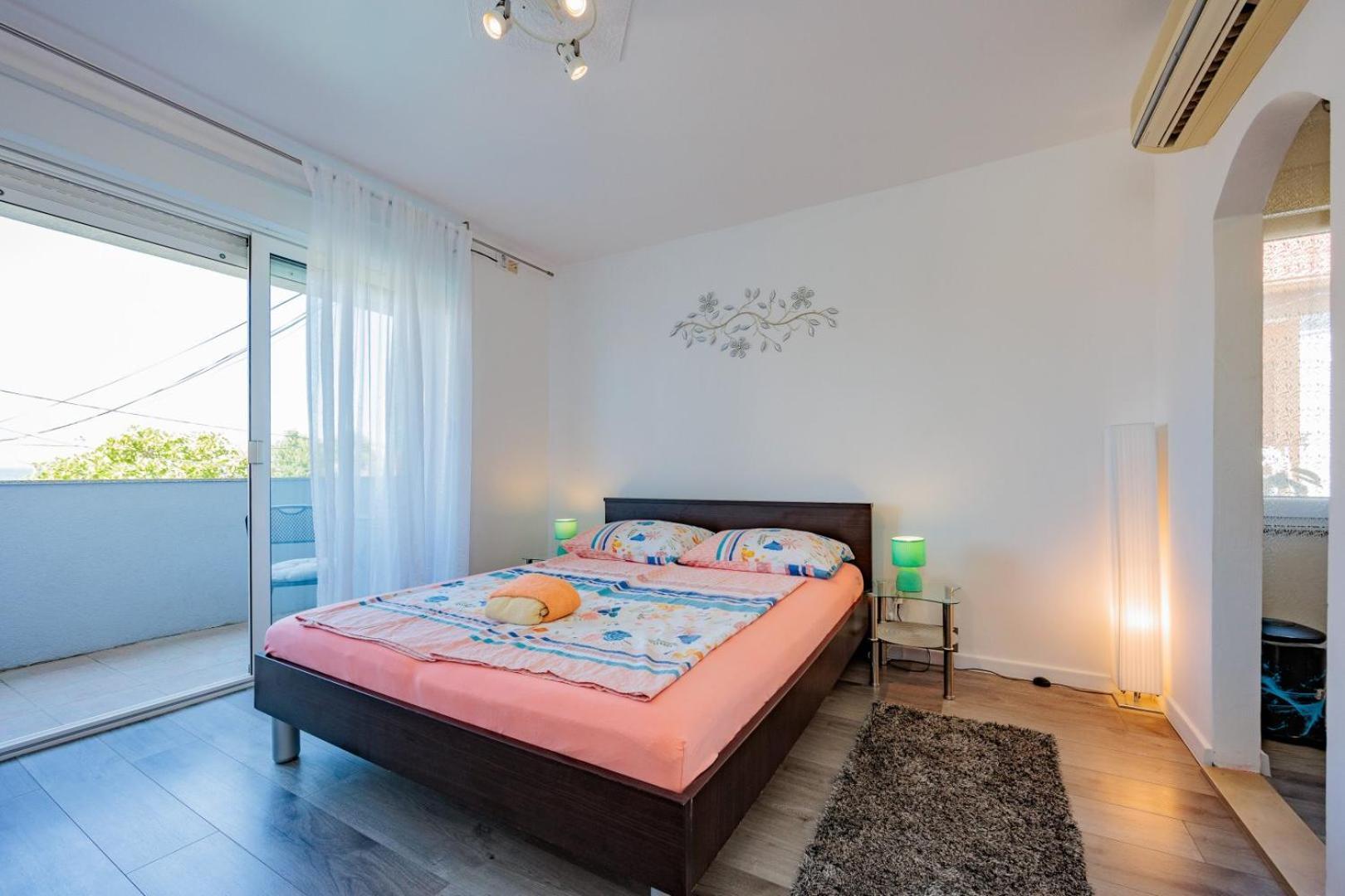 Crowonder Lucky Holiday House With Pool And Patio 30 Meters From The Beach Zadar Ngoại thất bức ảnh